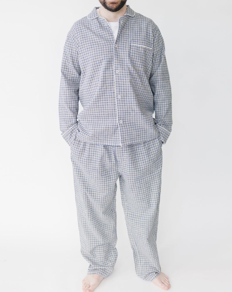 Matthew Gold Houndstooth Men’s Long Sleeve Shirt & Pajama Set